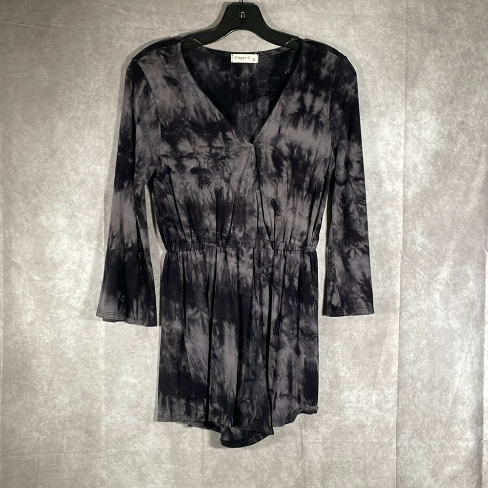 Ginger G | Gray Tie Dye Acid Wash Long Sleeve V-Neck Romper | Size Small